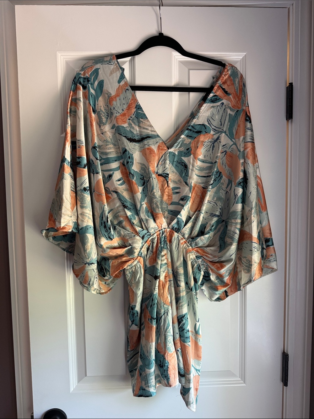V-Neck Dolman Sleeve Floral Print romper in Coral & Teal